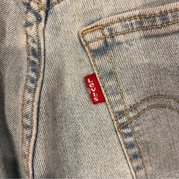 🌸NWT LEVIS RIBCAGE STRAIGHT HIGH RISE JEANS SIZE 28x32🌸 - Picture 9 of 9